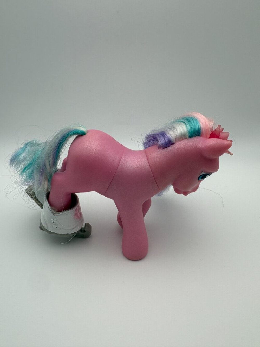 My Little Pony (MLP) Glitter Glide Pink Body Ice Skates Snowflakes (MLP: LOT1-4) - Picture 3 of 16
